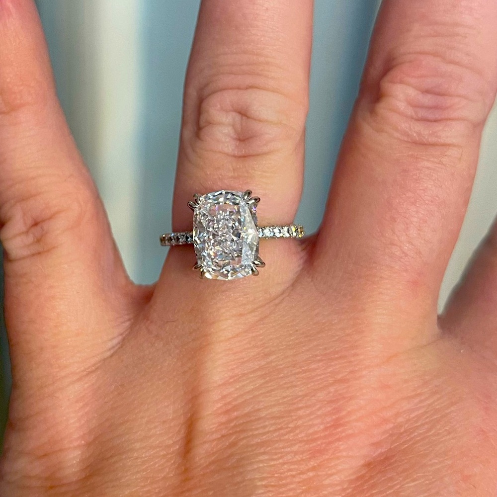 Size 5.5 sterling silver “High carbon” Cz ring